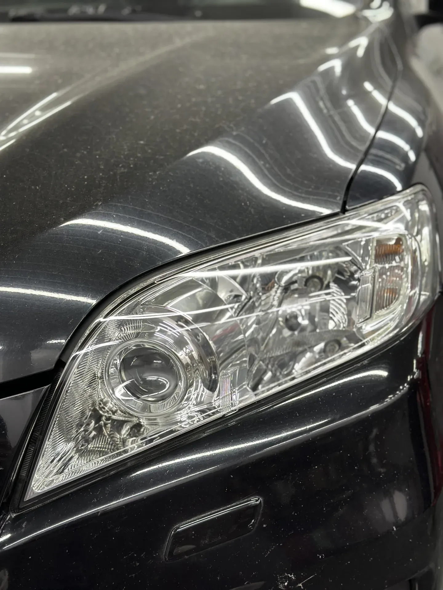 Фара Toyota RAV4 після полірування